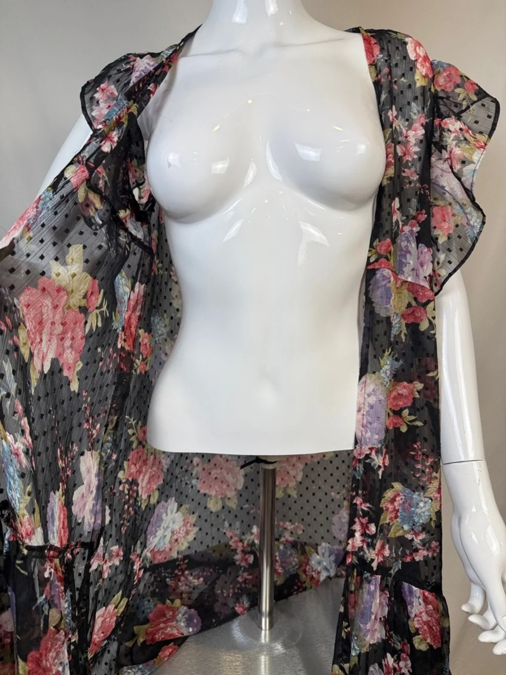 Betsey Johnson Floral Kimono  Boho Cottagecore Beach Resort Festival